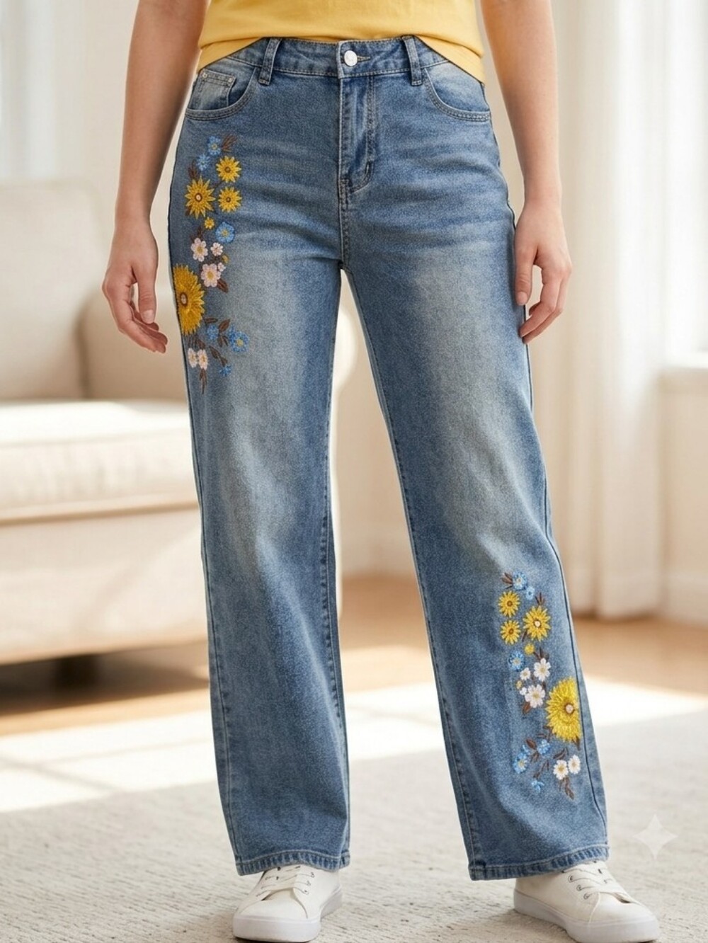 Women's Floral Embroidered Jeans